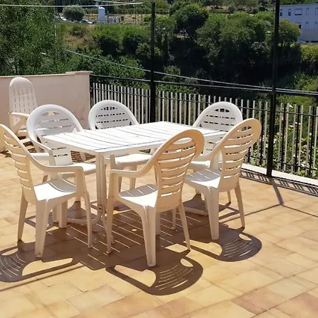 Rosetta Villa *